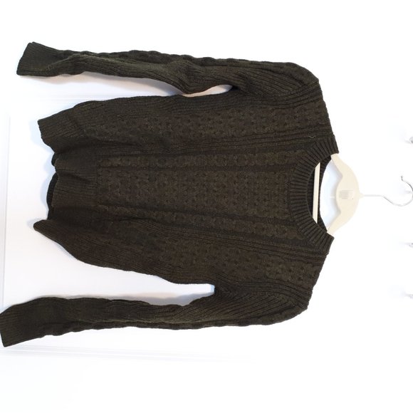 Green Sweater - Picture 2 of 2